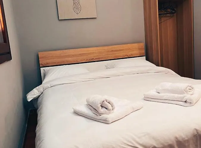 Апартаменты Elia Old Town *